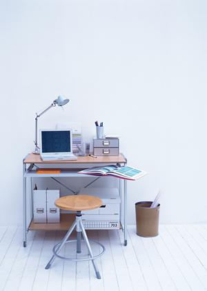 信頼と実績のアパートドア専門店